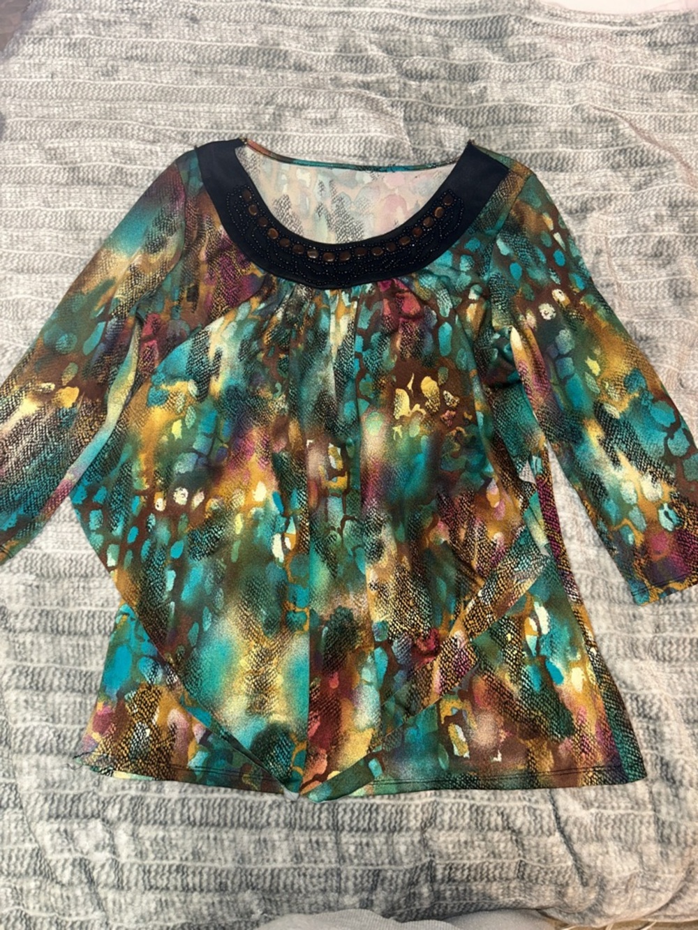 Women’s Multicolor Printed Scoop-Neck Top with Embellished Yoke